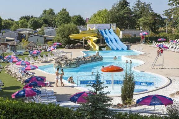 Alexi Alexandra41 Hotel Onzain Kültér fotó